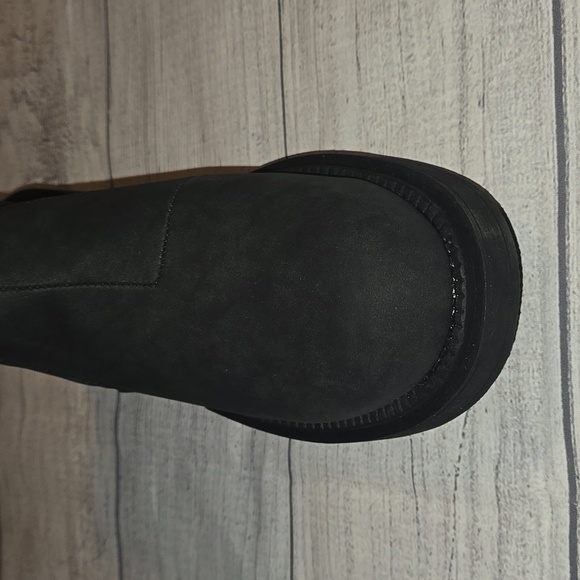 Seven7 Women's Chunky Heel Booties w/ Side Zippers Black Size 9 NWT - Picture 5 of 16